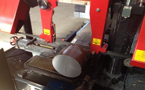 余江卧式带锯床加工时出现明显振荡如何排查？